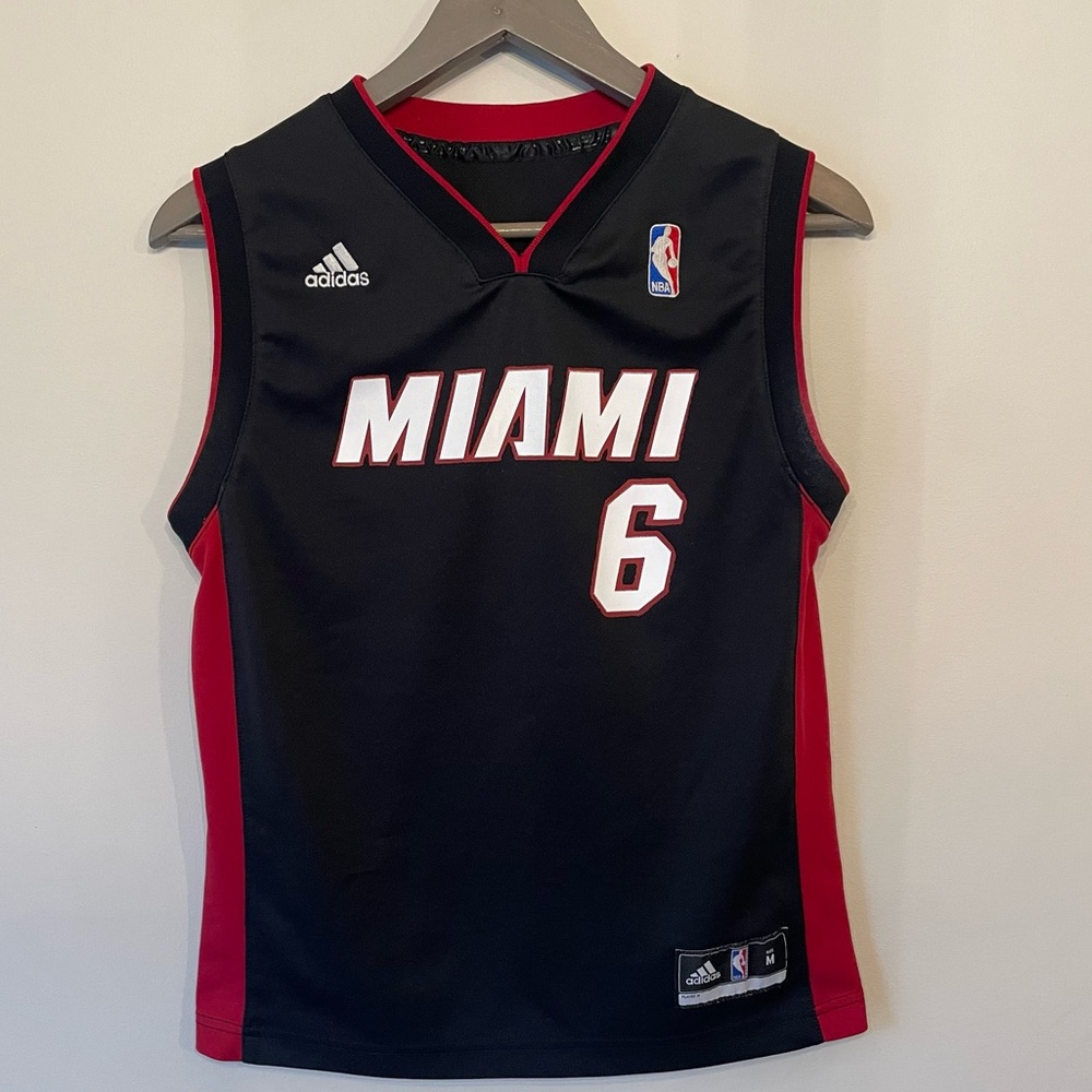 Miami Heat James kids jersey - size medium